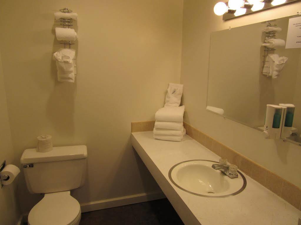 White Buffalo Hotel West Yellowstone Εξωτερικό φωτογραφία